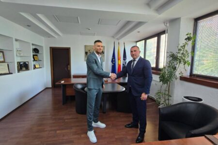 На новиот Мухамед Аљи ќе му биде тешко да влезе во штос