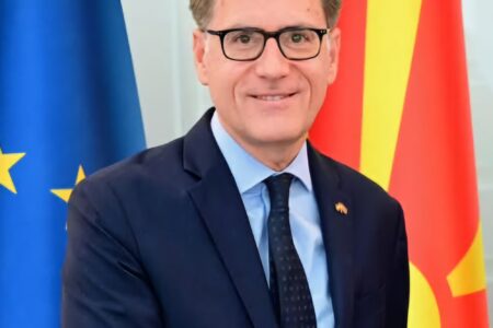 Амбасадор Рафаел Сориано Ортиз: Пред нас е летото, во Шпанија ве очекуваме со раширени раце   
