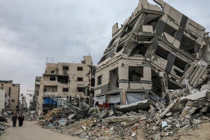 Palestinians flee northern Gaza after Israeli army issues evacuation orders