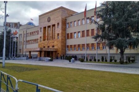 Идниот гувернер на Народната банка ќе се избира на пленарна седница закажана на 28 мај