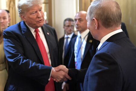 „Фајненшл тајмс“ открива: Путин пред девет дена го отфрли мировниот план на САД, Украина и Европа, а Трамп цело време го знаеше тоа