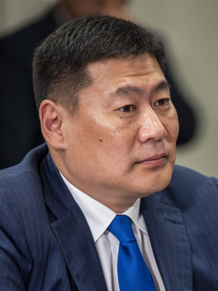 Luvsannamsrain_Oyun-Erdene,_Prime_Minister_of_Mongolia_at_The_Pentagon,_USA_on_August_3,_2023_-_230803-D-PM193-1317_(cropped)
