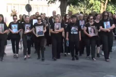 11-ти „Марш за ангелите“ во Кочани: Слушнете ја нашата болка за ова да не остане уште една трагедија затворена во архивите на неправдата