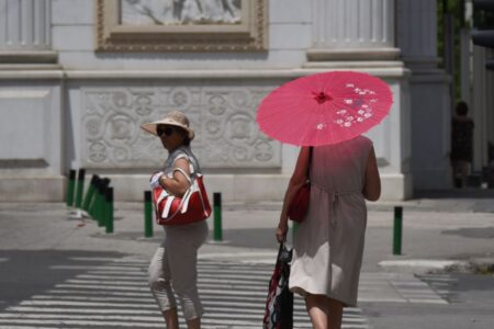 Мерки до 8 јули поради топлотниот бран – да се ослободат од работа бремените жени и лицата постари од 60 години