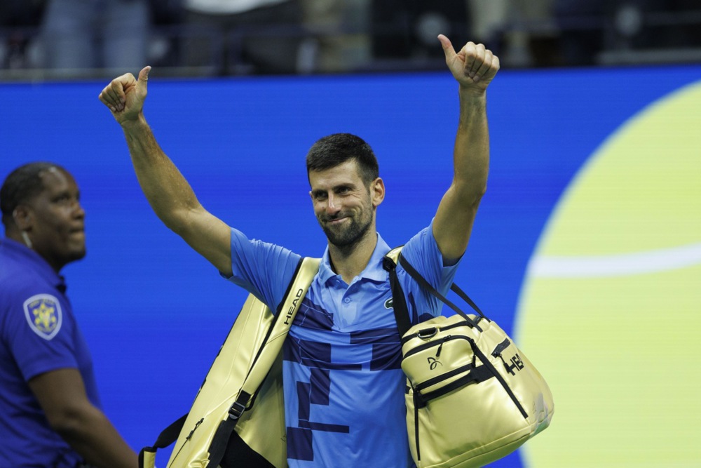 djokovic nike
