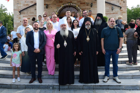 (ФОТОГАЛЕРИЈА) Света Злата Мегленска ќе бдее во Сарај, осветен нов православен храм,