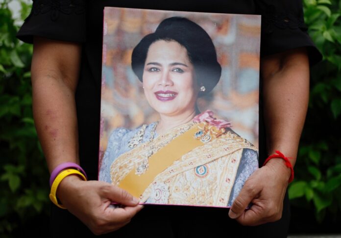 Thai Queen Mother Sirikit passes away at the age of 93