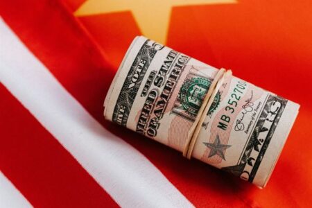 Словенија ќе привлекува кинески инвеститори со „панда“ обврзница