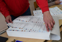 ВМРО-ДПМНЕ прогласи победа, СДСМ се жали за нерегуларности