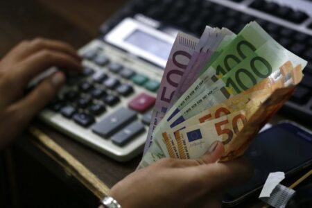 Плаќањата во евра ќе бидат шест пати поевтини и побрзи, СЕПА од утре станува реалност