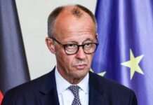 Мерц со апел до Зеленски: Украинските младичи да останат во својата земја, каде што се потребни