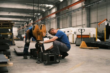 Околу 7.000 фирми не им исплаќаат плата на своите вработени
