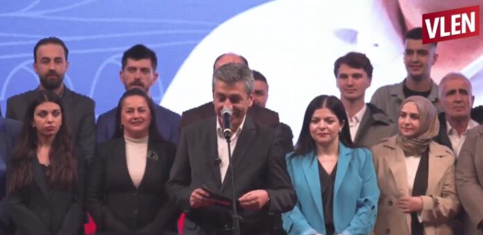 screenshot-2025-10-16-225419-696x339