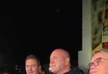 Славеничка атмосфера пред штабот на партијата: Кандидатот на ЗНАМ, Максим Димитриевски прогласи победа во првиот изборен круг