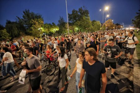 Се чисти достапното ѓубре на поранешната депонија, презентиран и планот за иселување на диво населените лица
