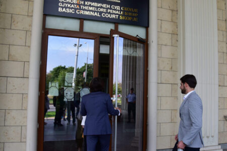 УСТАВНИОТ СУД ГО ГУБИ ТРПЕНИЕТО ОКОЛУ ИЗМЕНИТЕ НА КРИВИЧНИОТ ЗАКОНИК: Злоупотребите на службената положба стануваат неказниви, се брише ли фамозниот член 353?!