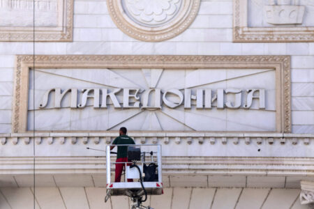 ЗИМСКО ПРЕСТРОЈУВАЊЕ ВО ПАРТИСКИТЕ РЕДОВИ ПО ЛОКАЛНИТЕ ИЗБОРИ: Конгресни проветрувања, кој ќе биде збришан, а кој запишан?