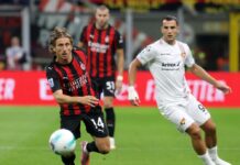 Нов договор за Модриќ