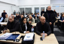 Осомничените даночници остануваат во куќен притвор, „Пулс“ и натаму ја „тресе“ политичката и судската власт