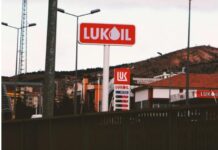 САД најавуваат санкции за сите земји што соработуваат со Русија