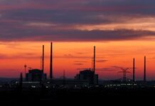 Мал пожар во бугарската нуклеарка „Козлодуј“ го потпали стравот од радијација