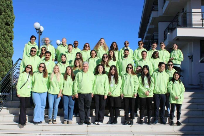 4fe55802-96a0-48c4-bbc6-010f28ea9bb7