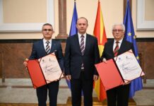 Поетот Севдаил Демири и писателот Ресул Шабани добитници на државната награда „22 Ноември“ за 2025 година