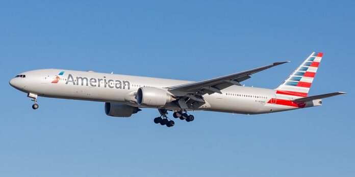 American_Airlines_Boeing_777-300ER_(2-1_crop)