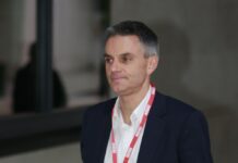 „’Панорама’ го монтирала говорот на Трамп“: Оставки во раководството на Би-би-си поради документарецот за американскиот преседател