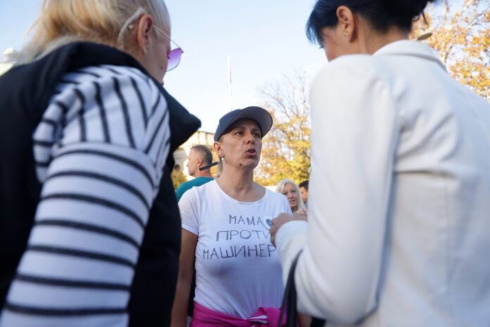 Mother of Novi Sad accident victim announces hunger strike