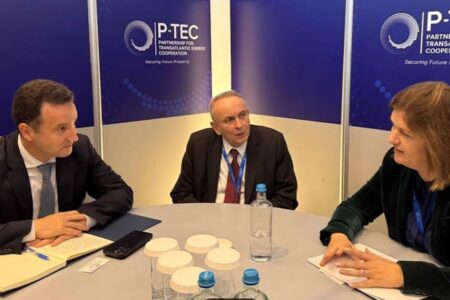 Американците ја кројат новата гасоводна карта на Европа, Македонија сака приклучок