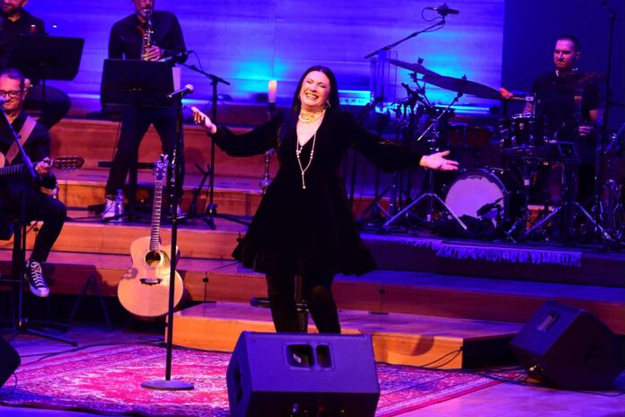 kaliopi koncert filharm prof