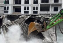 Се уриваше дивоградба во населбата 11 Октомври