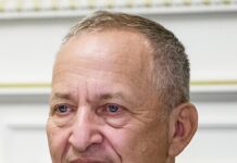 Поранешниот секретар за финансии на Клинтон ја напушта „ОпенВИ“ – неговото име протече во е-поштата на Епстин