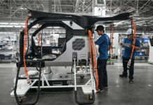 Отворена првата фабрика за производство на летечки автомобили: Познато е колку ќе чинат