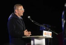 Мицкоски од Брисел: Поради вештачки спорови две и пол децении стоиме во место на нашиот европски пат