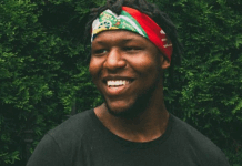 ММА-борец почина за време на борба