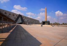 Отворен е Големиот египетски музеј: Целата гробница на Тутанкамон изложена за прв пат по откривањето