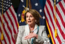 Ненси Пелоси, првата жена што го предводеше Претставничкиот дом на САД, го најави своето пензионирање