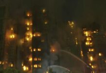 Огнена стихија голта облакодери во Хонг Конг, најмалку четири лица загинаа/ВИДЕО