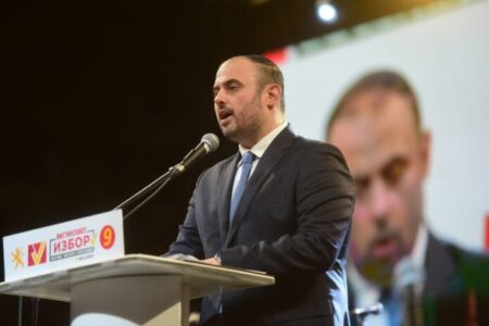 Над четири и пол илјади тони отпад собрани во акцијата за чистење на Скопје, информираше Ѓорѓиевски