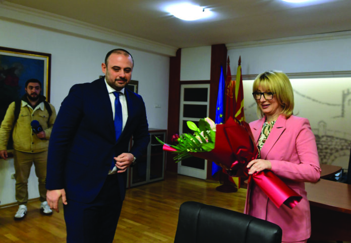 орце и данела