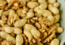 АХВ: Запленети ореви и кикирики со непознато потекло