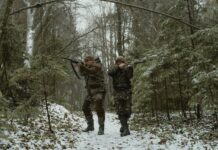 Криволовци го застрелале пријателот, ќе одговараат за убиство од небрежност