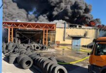 Отровен облак над Загреб од пожар во складиште со гуми/ВИДЕО