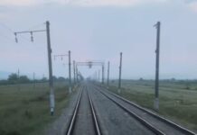 Се судрија два воза за време на утринскиот шпиц во Чешка: Десетици луѓе се повредени