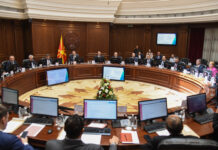 ИЗБОРИТЕ ЗАВРШИЈА, ЗАПОЧНАА КАДРОВСКИТЕ КОМБИНАТОРИКИ ЗА ПРВИОТ ТИМ НА МИЦКОСКИ: Владина реконструкција или само надградба ?!