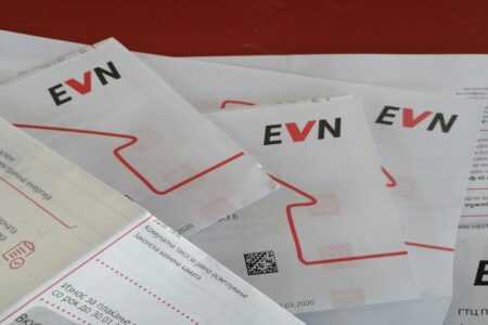 Ќе се зголемат сметките на граѓаните, ЕСМ понуди за 3 евра поскапа струја за ЕВН?