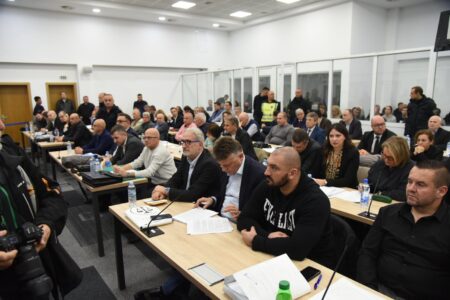 Судијката го почна судењето за Кочани и вети: Ќе дојдеме до правдата