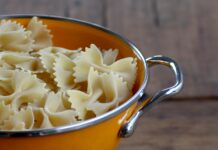 Спас во последен момент за слави, родендени: Брза салата која се подготвува за час, идеална за секаков празничен повод